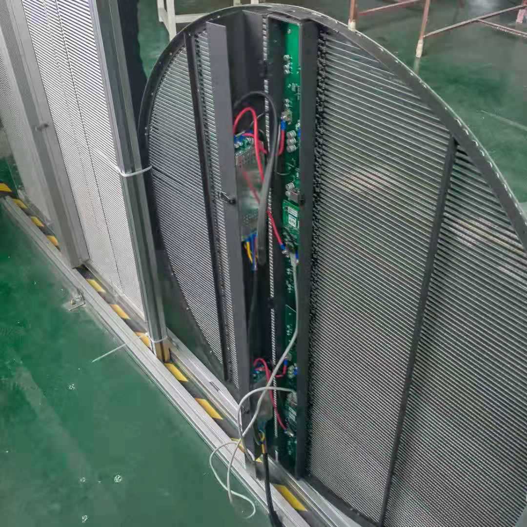 爆款圆形LED透明屏 高清酒吧舞台KTV拼接透明显示屏 直播广告大屏