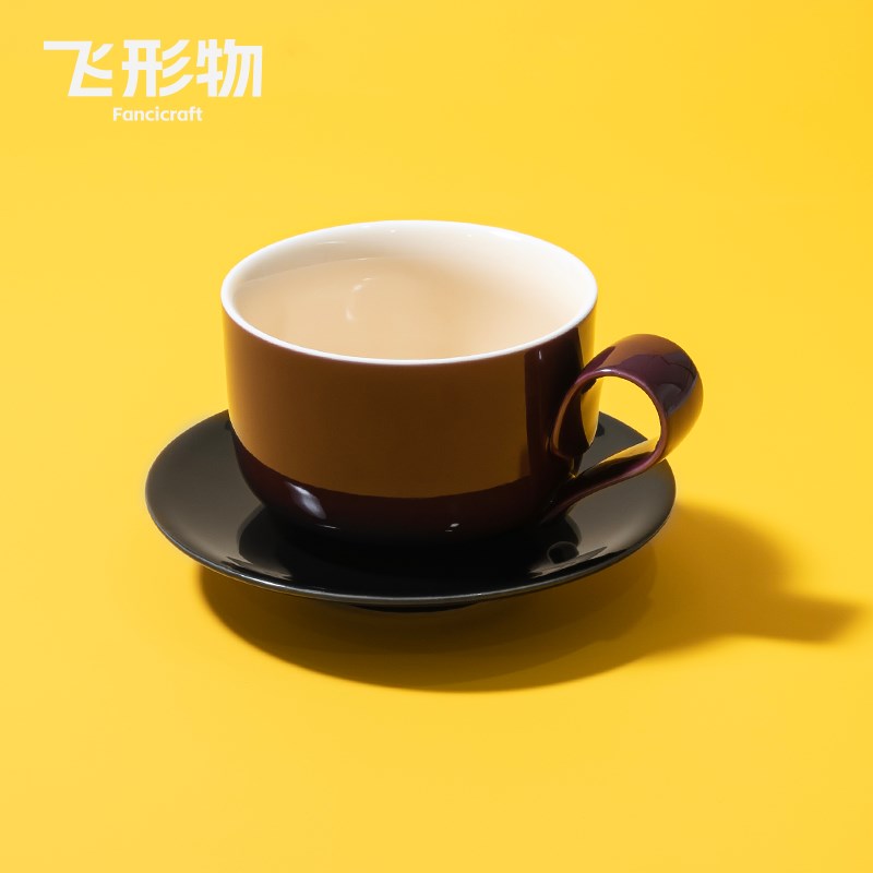 飞形物假日咖啡杯陶瓷可爱马克杯子女生伴手礼水杯套装新婚礼物行