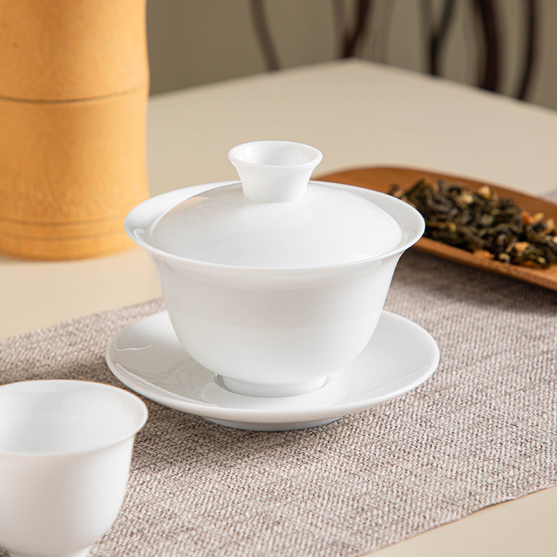 白瓷大小号羊脂玉单个功夫茶具
