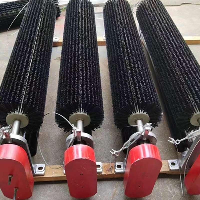厂家供应电动滚刷清扫器无动力毛刷辊输送带毛刷棍耐磨尼龙刷辊
