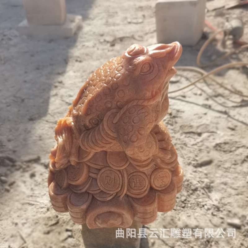 石雕汉白玉金蟾喷泉吐水三足金蝉大理石青蛙蛤蟆办公桌风水摆件