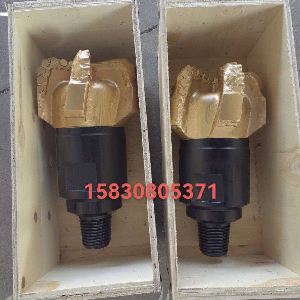 五翼PDC钻头  牙轮钻头价格  镶齿钻头材质