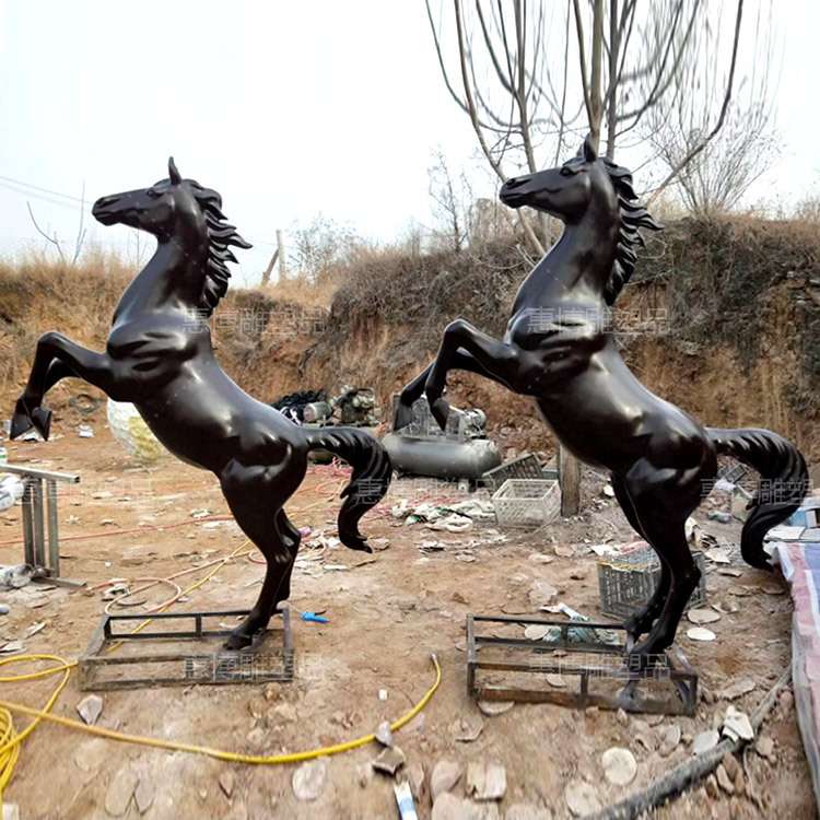仿真动物雕塑马雕塑仿真玻璃钢模型彩绘马招财景观园林户外大摆件