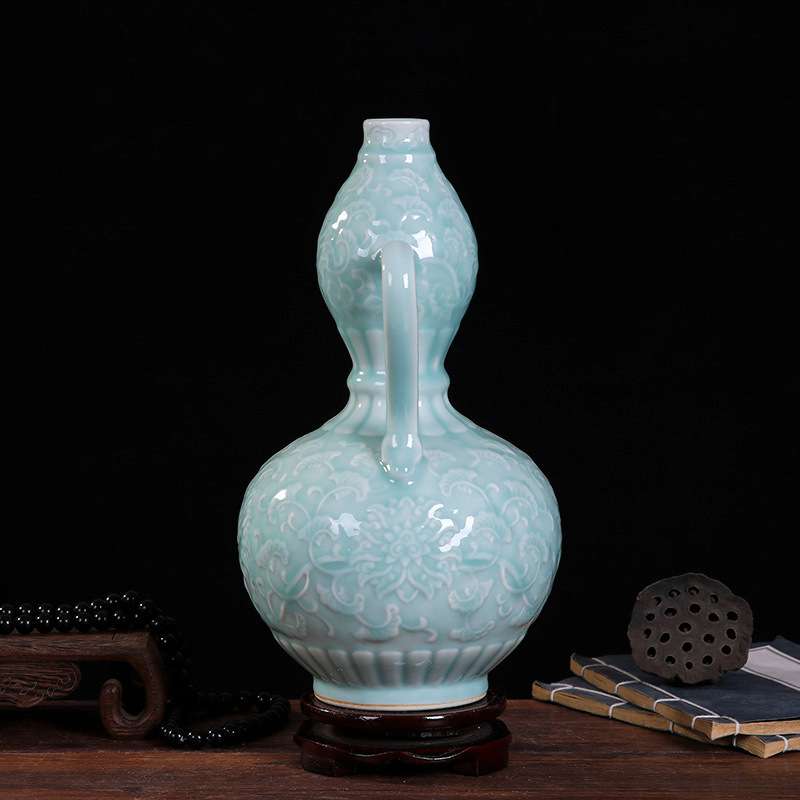 景德镇陶瓷装饰花瓶浮雕葫芦瓷器办公室工艺品影青瓷中式摆件手工