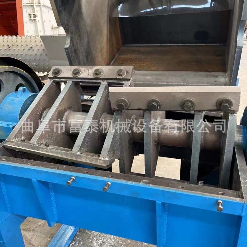 编织袋手提袋塑料制品粉碎机塑料桶化工油桶粉碎机废旧塑料破碎机