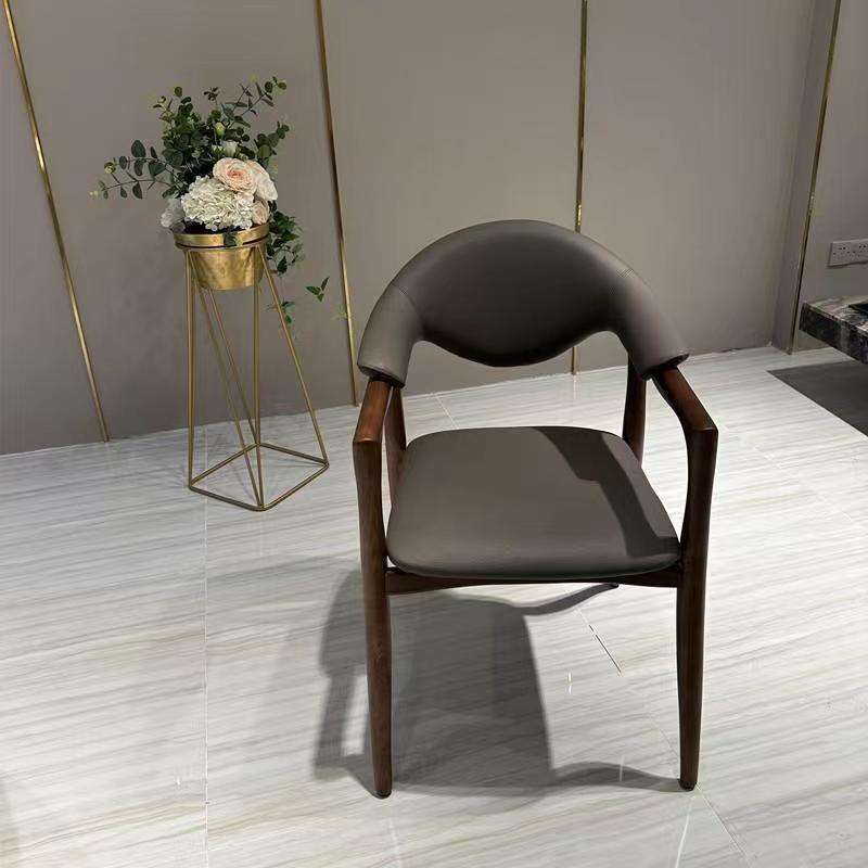 奶油风餐椅意大利设计师实木扶手椅子Tim chair 北欧家用书房单椅