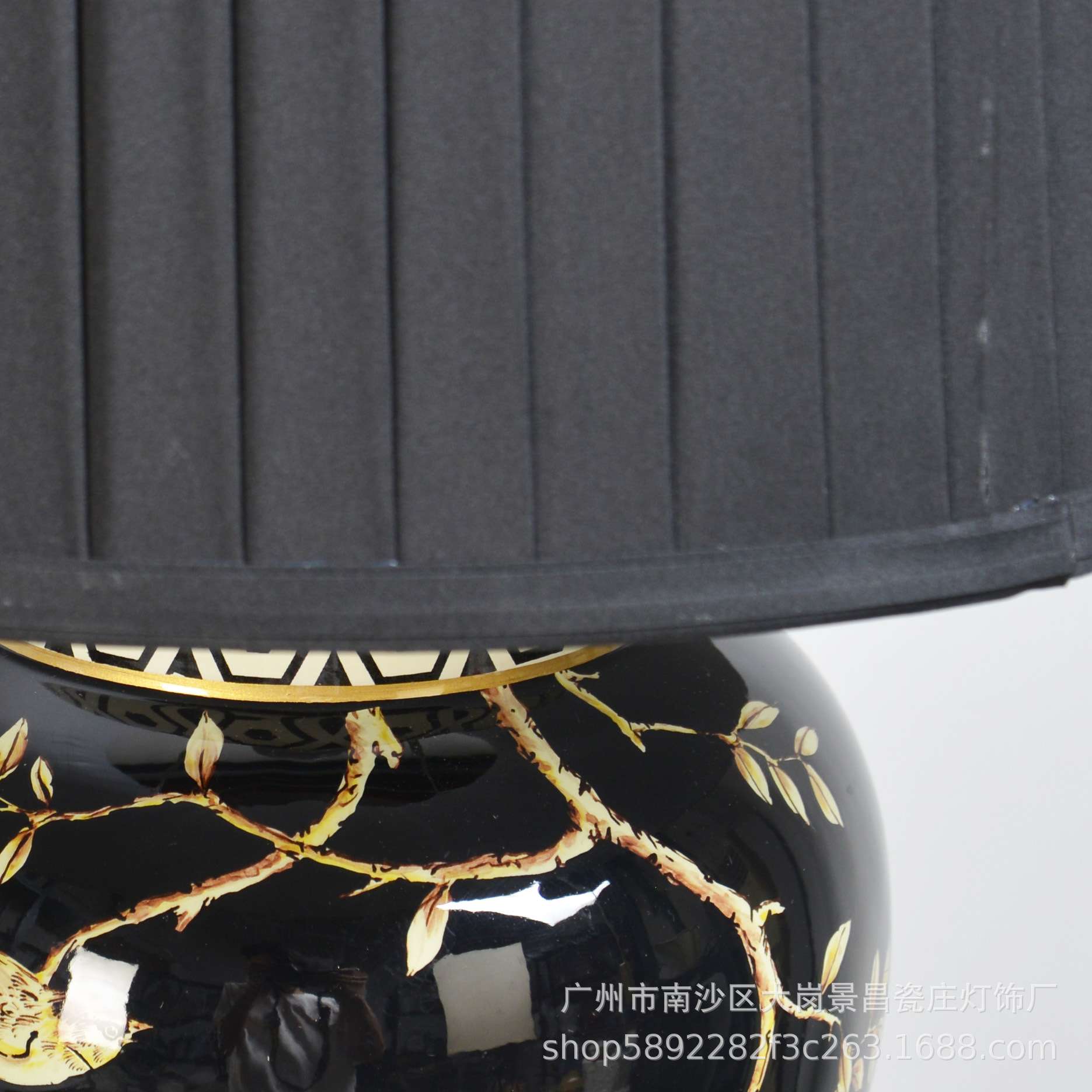 广州景昌新中式田园黑底喜鹊图案高温陶瓷台灯样板房客厅别墅摆件