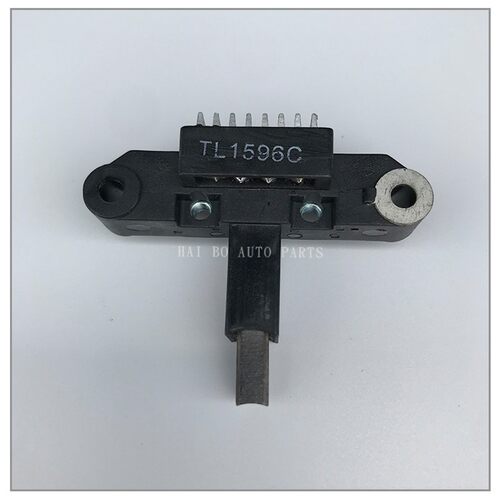 长安CX20 JFZ172H 600长安金牛星47312v新品汽车配件发电机调节器