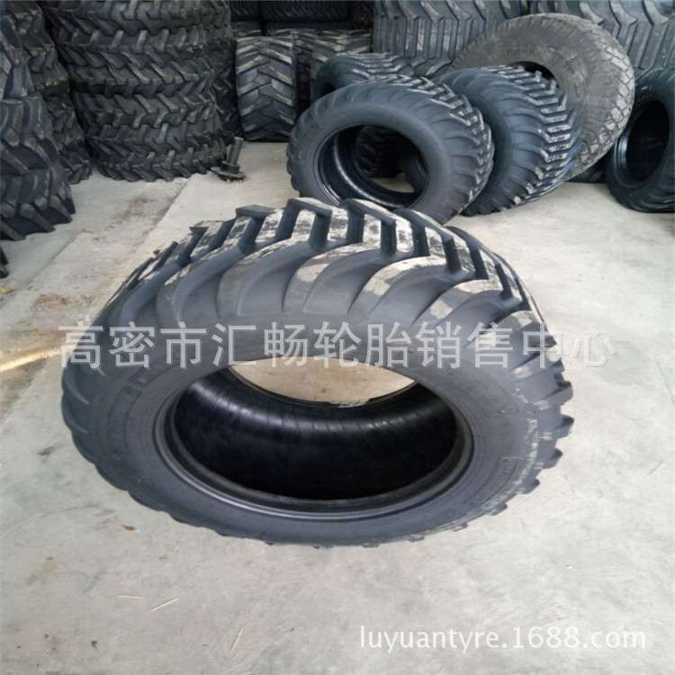 林业机械轮胎 750/60-30.5 打捆机轮胎 宽人字花纹