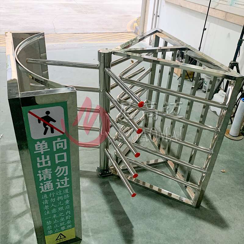 汽车站出口半高转闸门单向门手动旋转闸不锈钢全高手动三辊禁闸门