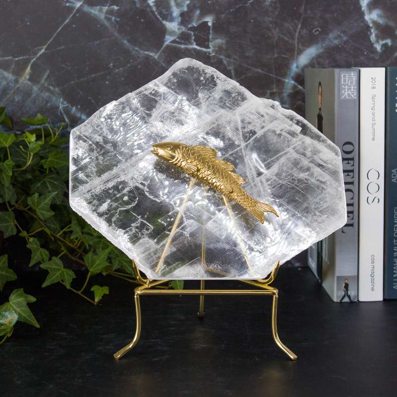新中式水晶铜鱼家居摆件石膏晶石样板间软装摆饰玄关桌面金属鱼