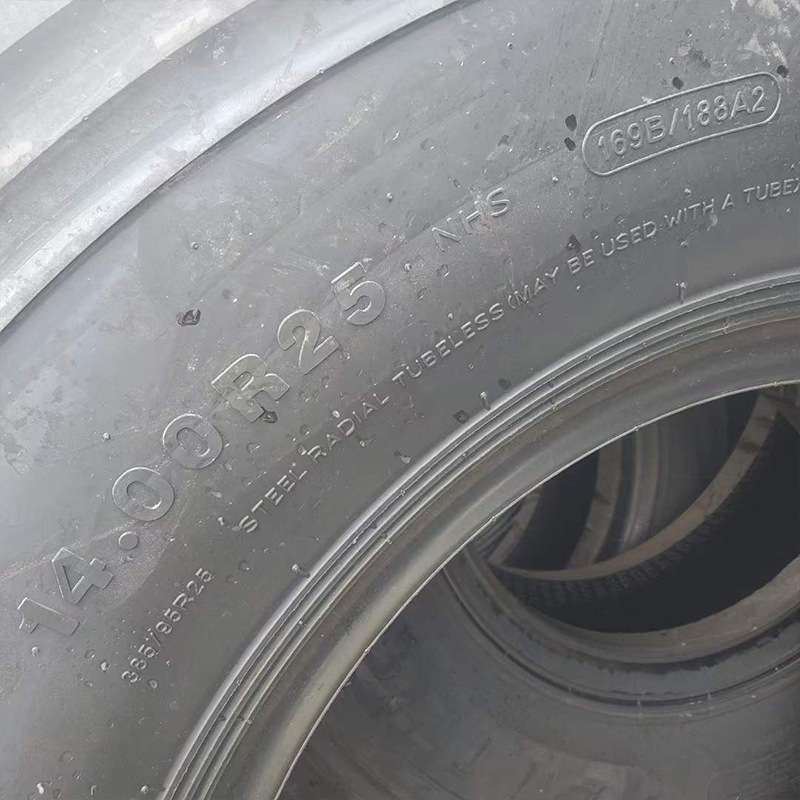宽体车轮胎 1400R25矿山自卸车E3波浪花纹全钢丝成套工程机械轮胎