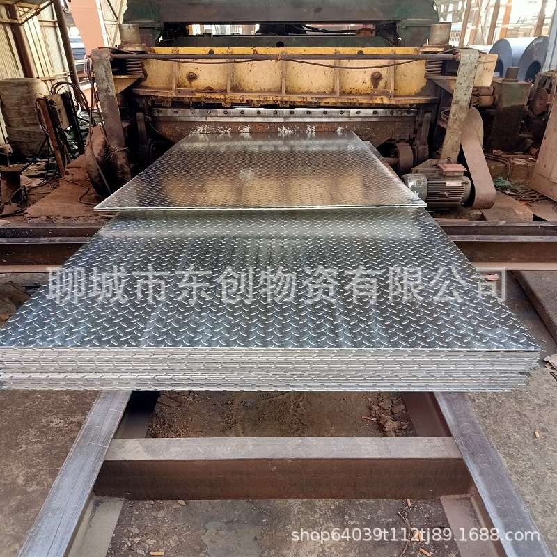 DX51D镀锌板压花 轻型铝合金花纹板 防滑楼梯踏步加工