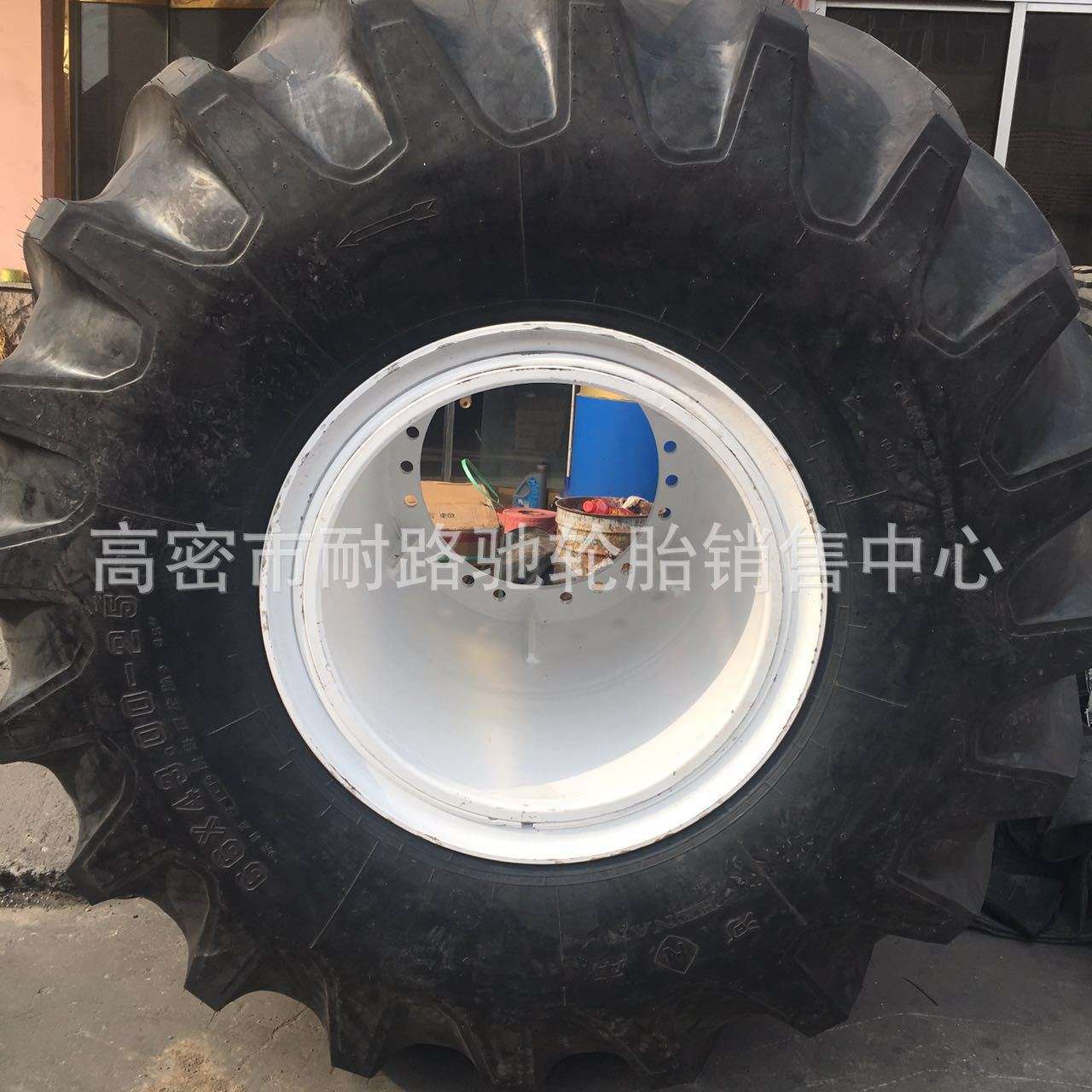 专业改装大脚车勘测车震源车轮胎66*43.00-26 66x43.00-26配钢圈