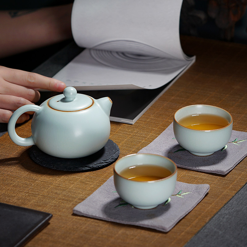 汝窑旅行茶具套装一壶二杯手工泡茶壶便携简约景德镇陶瓷礼品中式