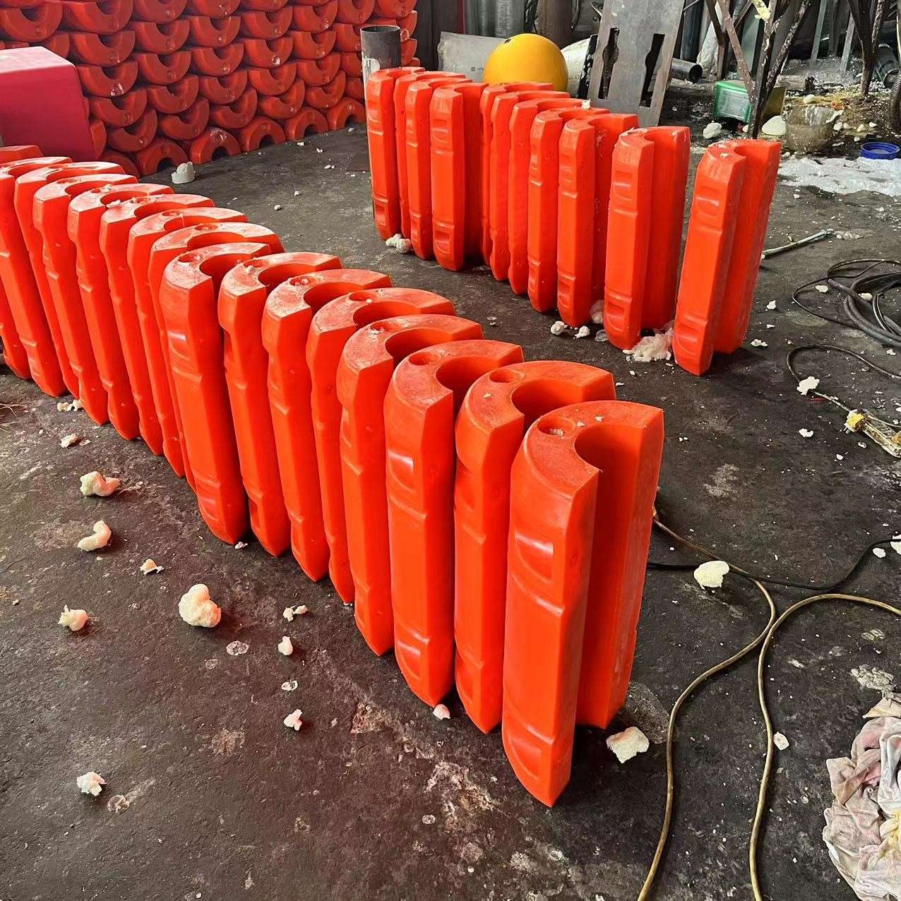 4寸管道浮筒拦污工程抽污浮体水上对夹式河流清淤排码头海上塑料