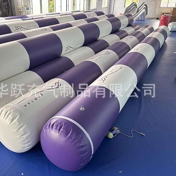 厂家直销充气雪地围栏气柱pvc浮管气模游乐设备