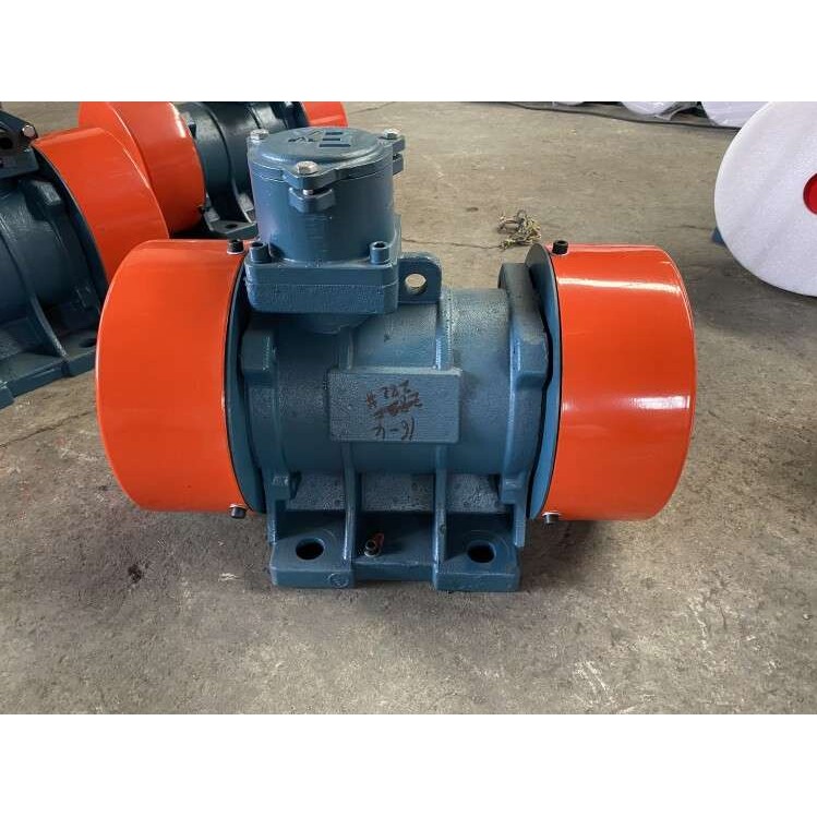 YBZH-20-4防爆振动电机 宏达1.1kw卧式三相隔爆震打器 CT4等级