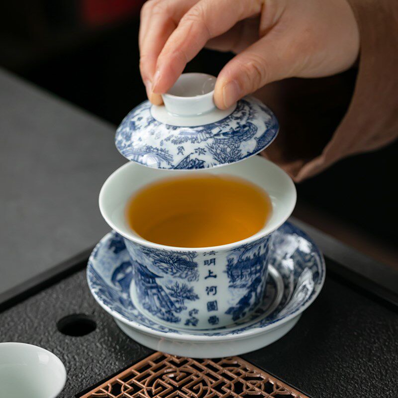 青花清明上河功夫茶具套装家用复古高档整套陶瓷三才盖碗茶杯礼盒