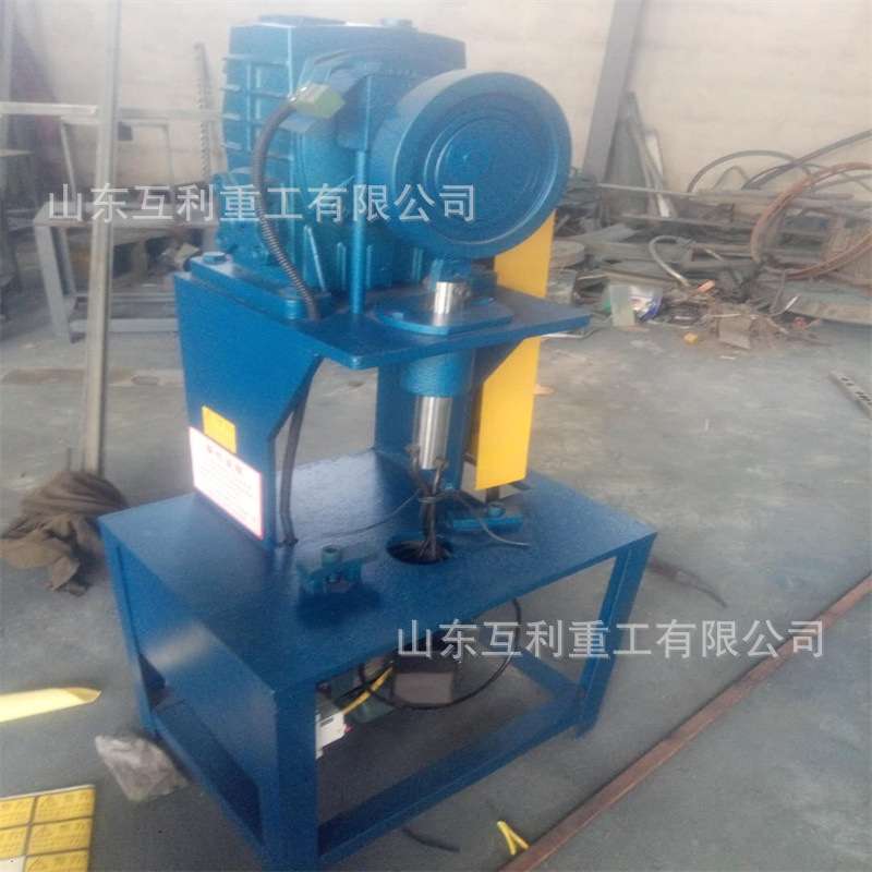 不锈钢液压冲孔机 液压方管冲孔机 不锈钢圆管方孔圆孔打孔机