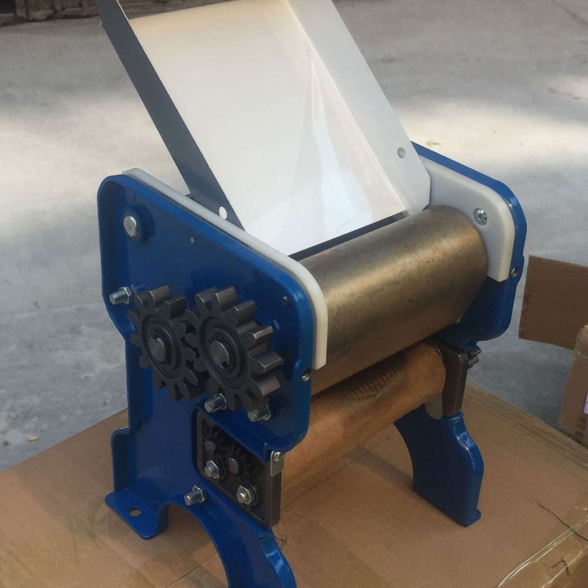 海鸥150-2家用小型手动压面机商用面条机 压面搅面机手摇馄饨皮
