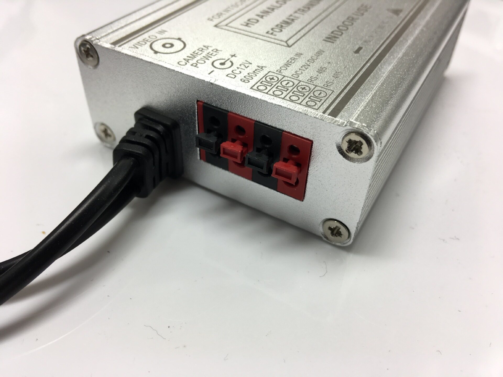 有源双绞线传输器三合一高清AHD/CVI/TVI有源双绞线收发器