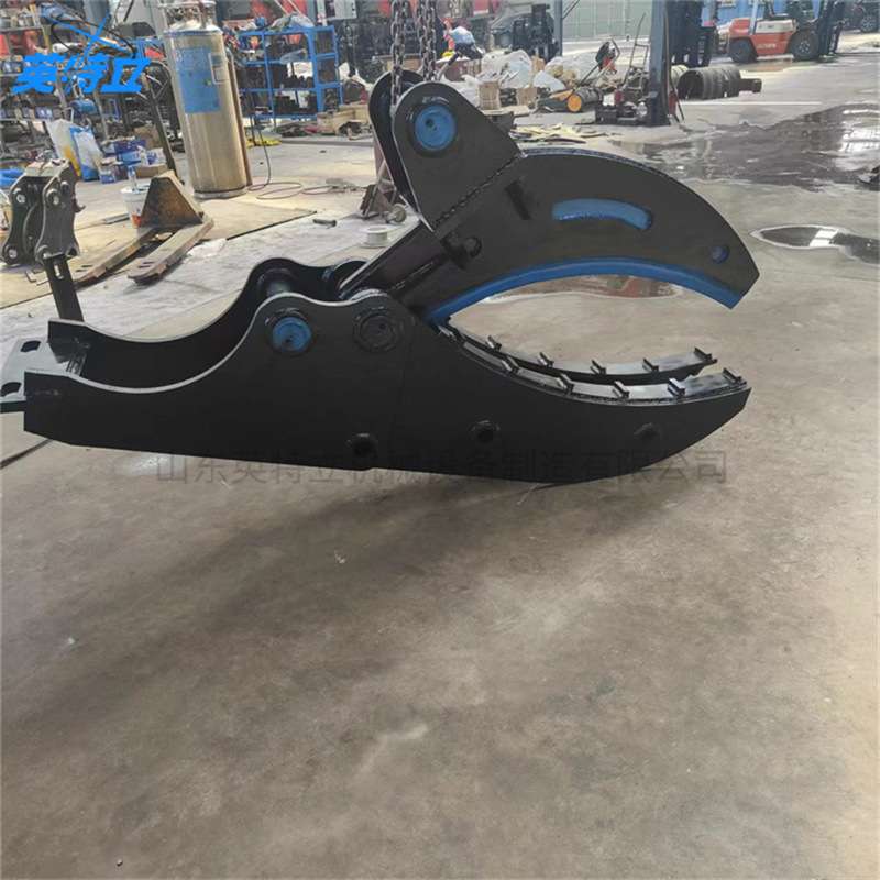 挖机属具旋转剪枝机道路林业树木截剪设备多功能锯木割树机