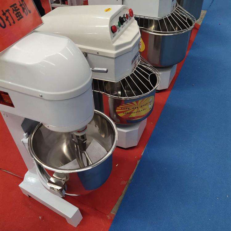 厂销鲜奶机商用7升打蛋搅拌家用和面机奶油打发奶盖多功能厨师机