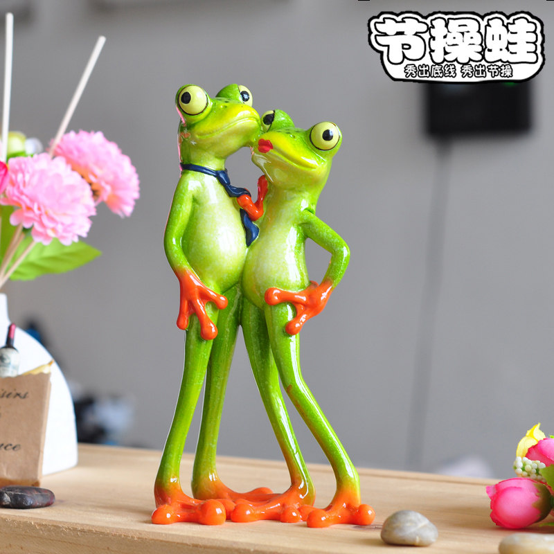 求婚摆件爱情定情礼物泡妞神器电脑书桌情侣求爱装饰送花可爱青蛙