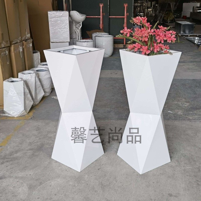 铁艺花盆 落地金属花瓶花钵 简约花器摆件 定制尺寸烤漆白色黑色