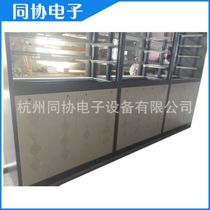 闭路监控电视墙厂家直供 非标监控操作台 网络机柜中控台红外智能