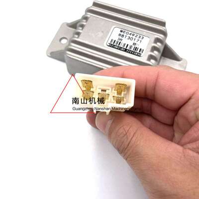 三一神钢加藤卡特发动机6D34/6D24安全启动继电器挖掘机配件