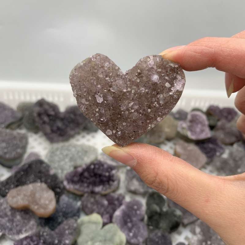 跨境 天然紫晶簇爱心 随形原石水晶块不规则裸石水晶装饰摆件