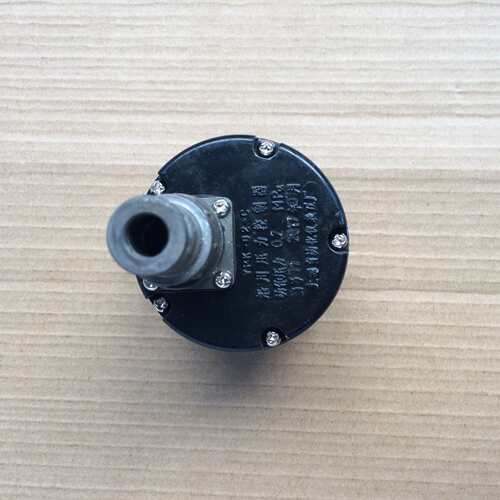 上仪五厂YPK-02-C压力控制器 0.04MPa YPK-02C 船用膜片 螺纹M14