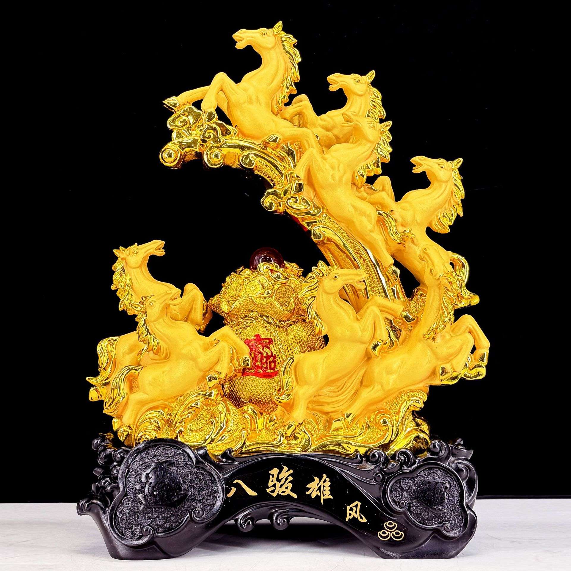 八骏雄风金马摆件十二生肖马摆件酒柜电视柜装饰品树脂工艺品