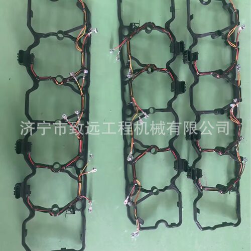 PC200-8PC220-8PC300-8发动机6D107缸盖垫片6754-11-8330