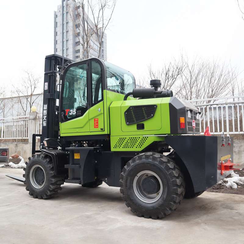 Tough Off-Road Forklift: Master of All Grounds All terrain
