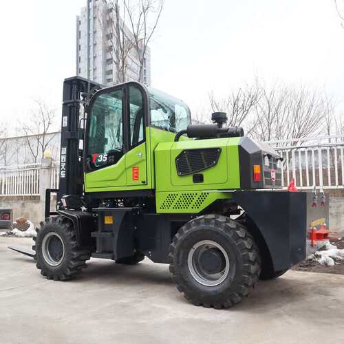 Tough Off-Road Forklift: Master of All Grounds All terrain