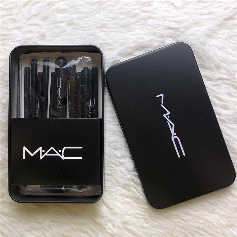 mac铁盒化妆刷组 黑色动物毛 12件套 竹炭材质 简易携带款