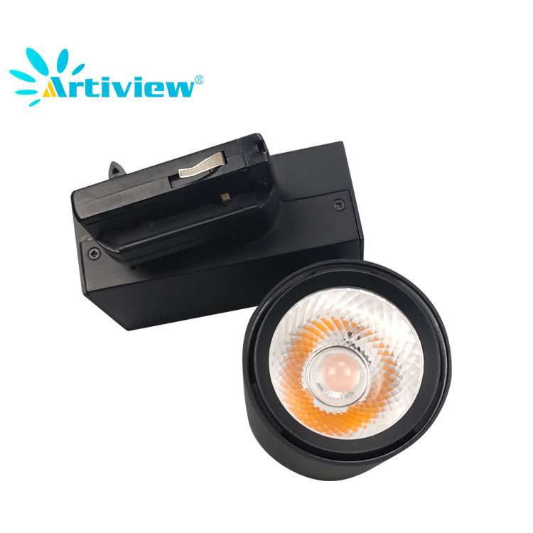 DMX512射灯RGBW舞台筒灯天花灯三色四色五色七彩酒吧RDM轨道灯