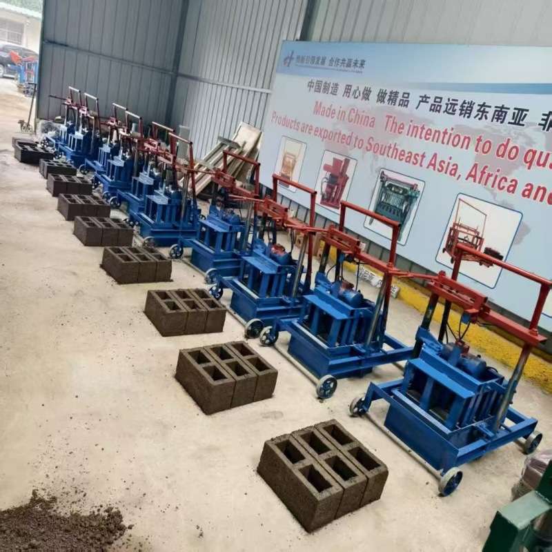 津巴布韦制砖机设备空心砌块水泥砖机小型砖机生产线空心砖机厂家