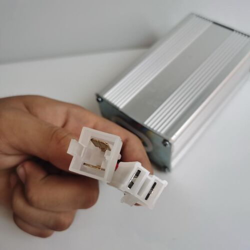 电动调速器播种施肥撒肥机转速度控制盒12v24伏直流电机调速开关