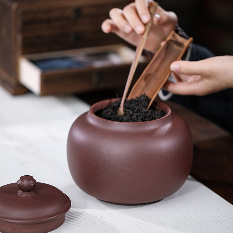 紫砂茶叶罐宜兴原矿老紫泥普洱醒茶罐散茶储存罐大号密封罐一斤装