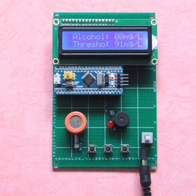 STM32单片机酒精浓度检测仪测量防酒驾继电器控制报警系统设计