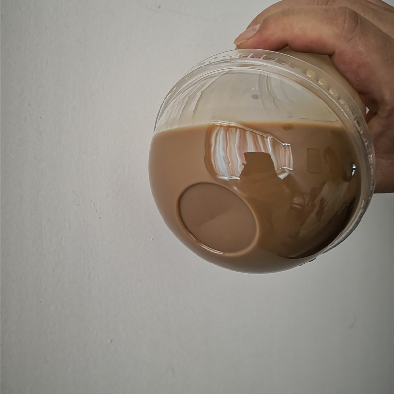 星冰乐92/98直饮斜口盖倒杯不洒平盖凸盖一次性咖啡杯盖外卖防漏