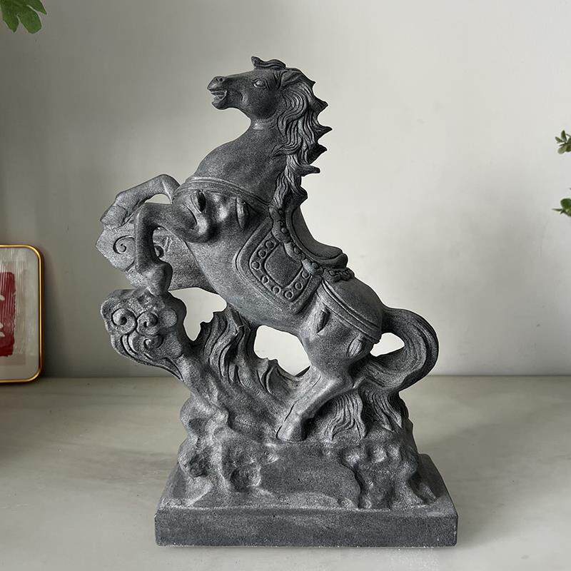 青石头马摆件石雕石刻马到成功工艺品摆件天然石材石头雕刻石马