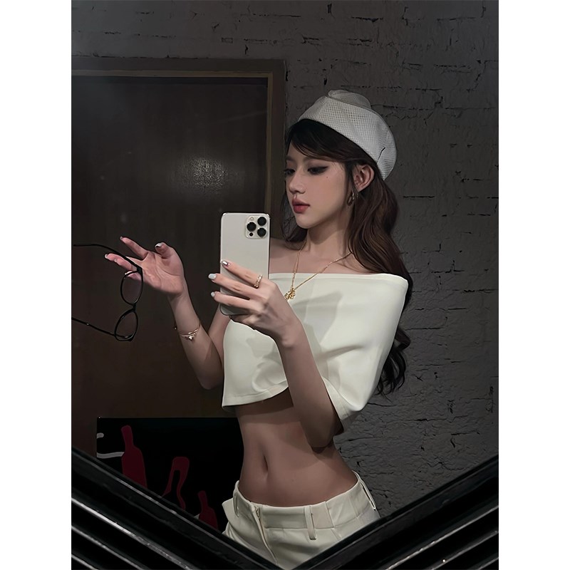 法式高级感一字肩白色抹胸背心女夏外穿短款修身显瘦辣妹无袖上衣图片