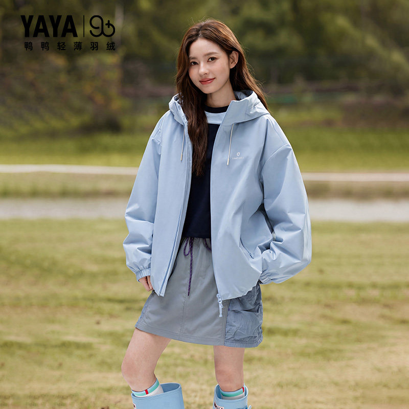 鸭鸭轻薄潮流户外运动短款羽绒服女连帽宽松保暖外套简约百搭上衣