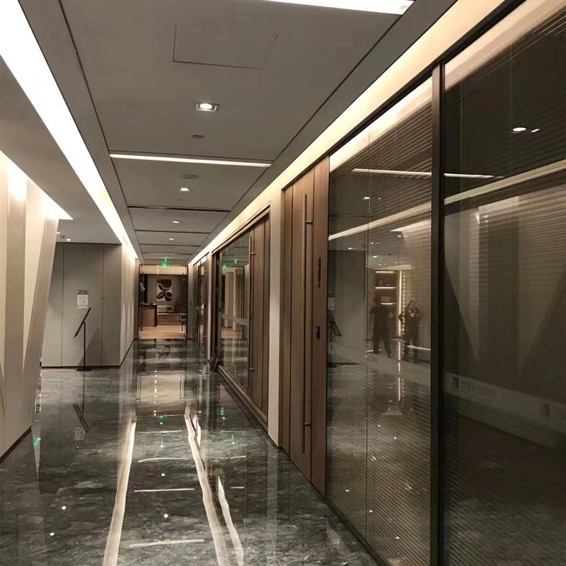福州玻璃高隔断墙办公室屏风铝合金百叶双层钢化玻璃隔音透明定制