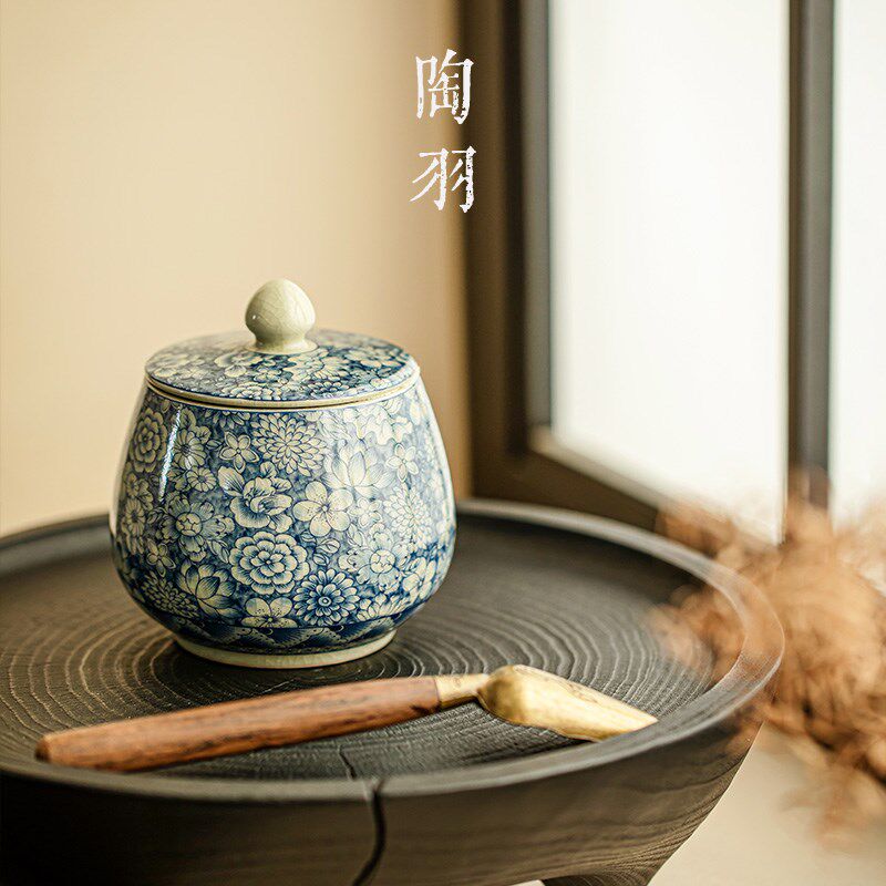 青花陶瓷茶叶罐小号密封罐复古禅意普洱茶叶存储罐大号汝窑醒茶罐